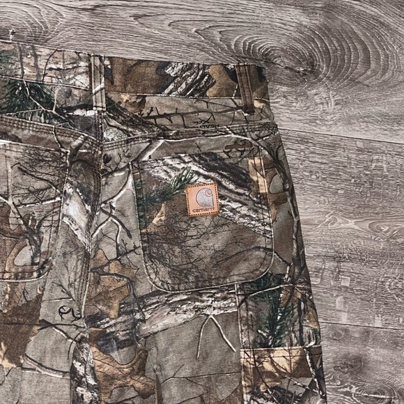 Carhartt Realtree camo pants with adjustable waist